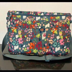 Vera Bradley Messenger style bag